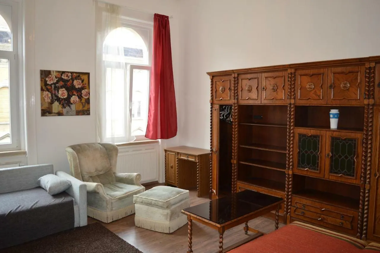 Flower Apartment Budapest Ungern